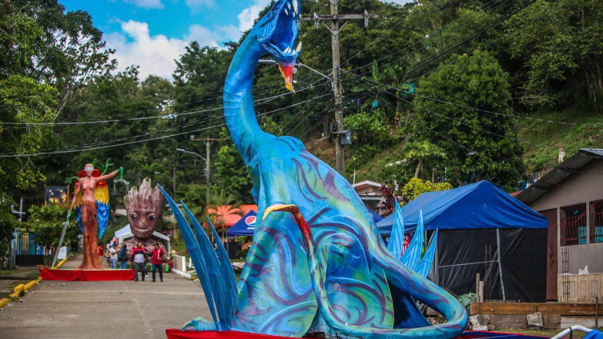 Color y creatividad en chimeneas que adornarán festival de Trinidad, Santa Bárbara