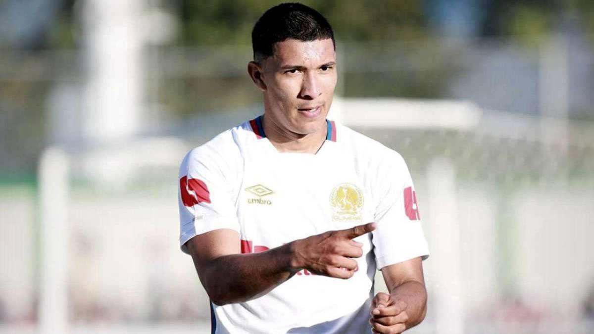 La larga lista de futbolistas de Honduras que están sin contrato