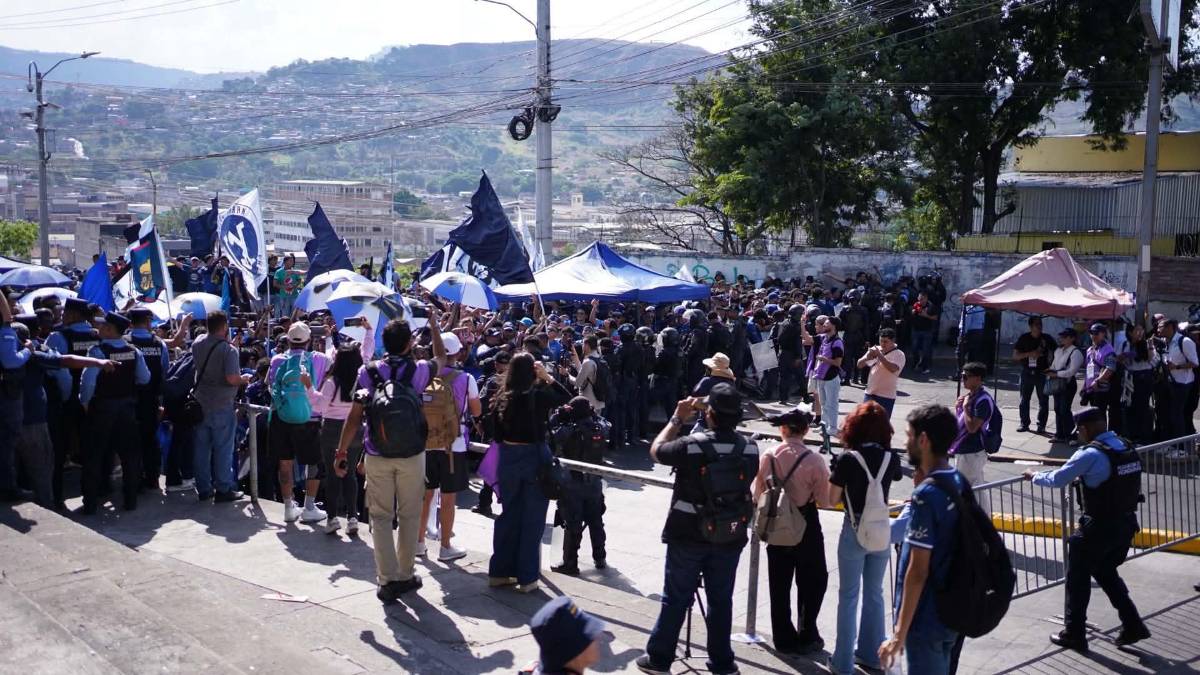 Barra de Motagua se toma las calles de Tegucigalpa previo a la final ante Marathón: Hubo infiltrado
