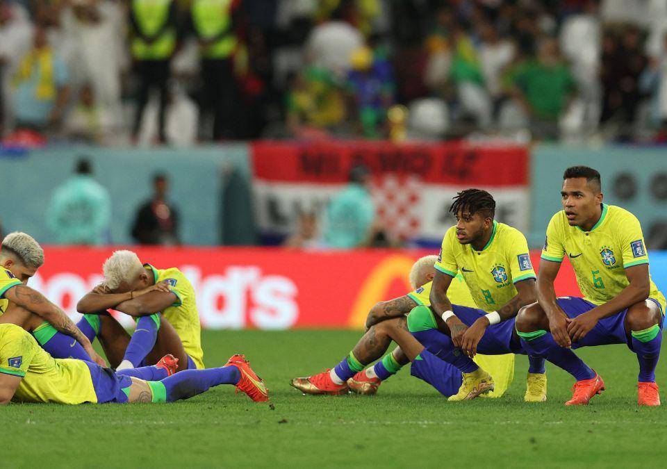 Brasil cayó en penales ante Croacia y quedó fuera del Mundial de Qatar 2022. Aquí las imágenes del sufrimiento de los brasileños al conocer el resultado final.