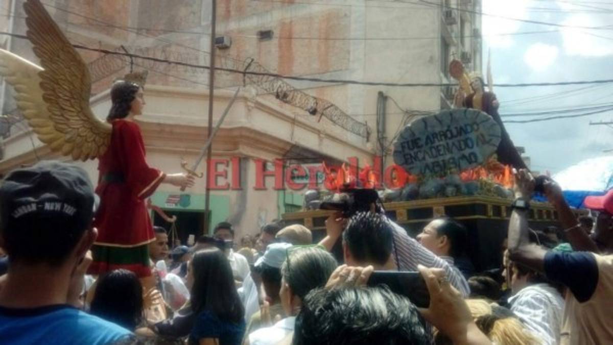 Celebran 439 aniversario de Tegucigalpa, capital de Honduras   