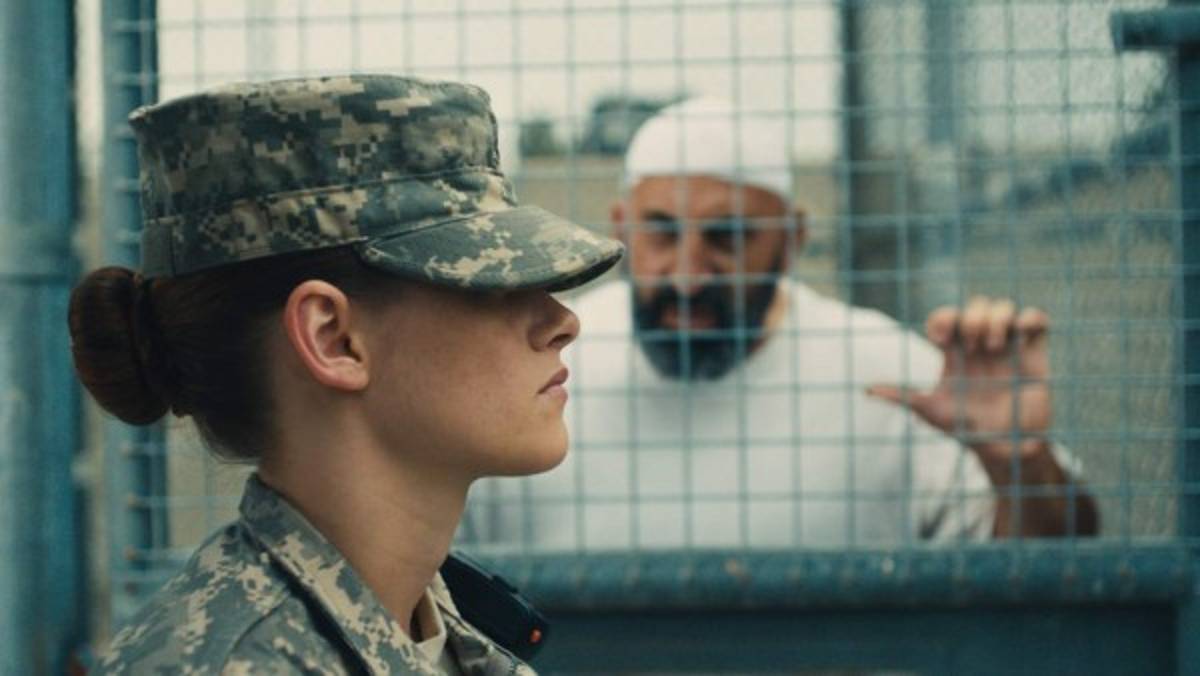 Presentan el tráiler del filme Camp X-Ray