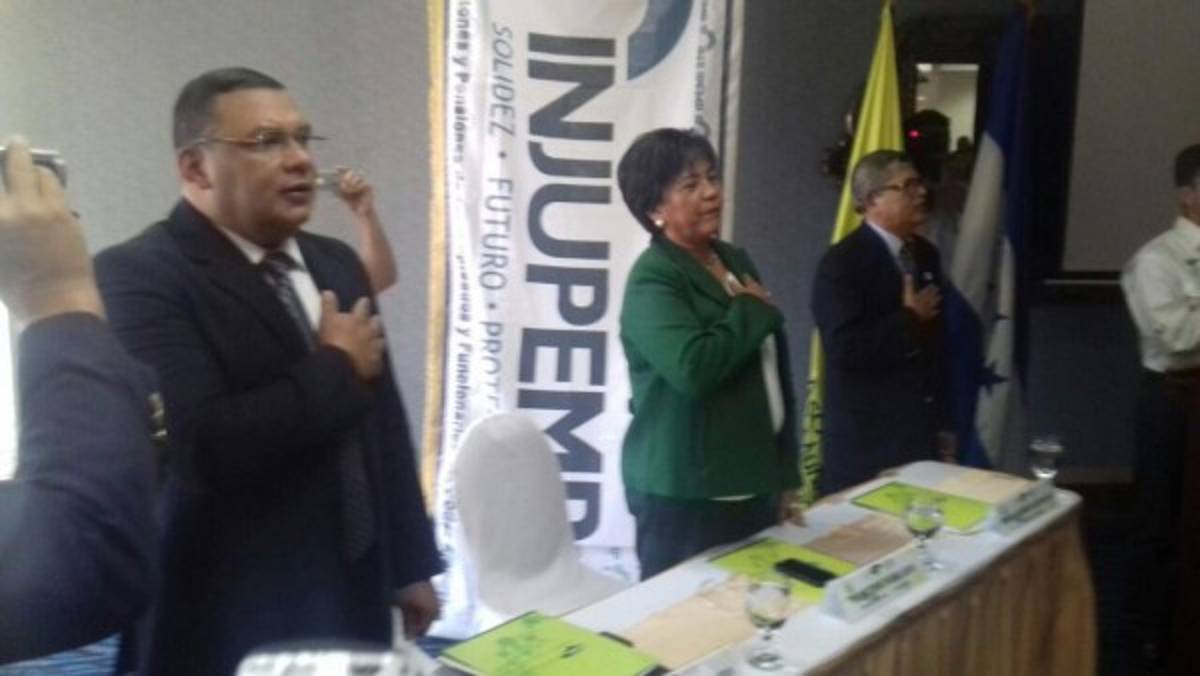 Honduras: Autoridades de Injupemp y Amhon firman convenio en la capital