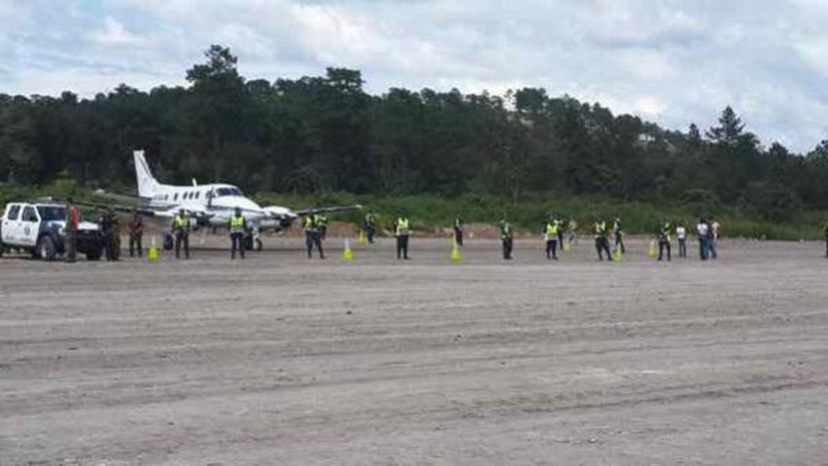Inauguran aeropuerto en occidente de Honduras