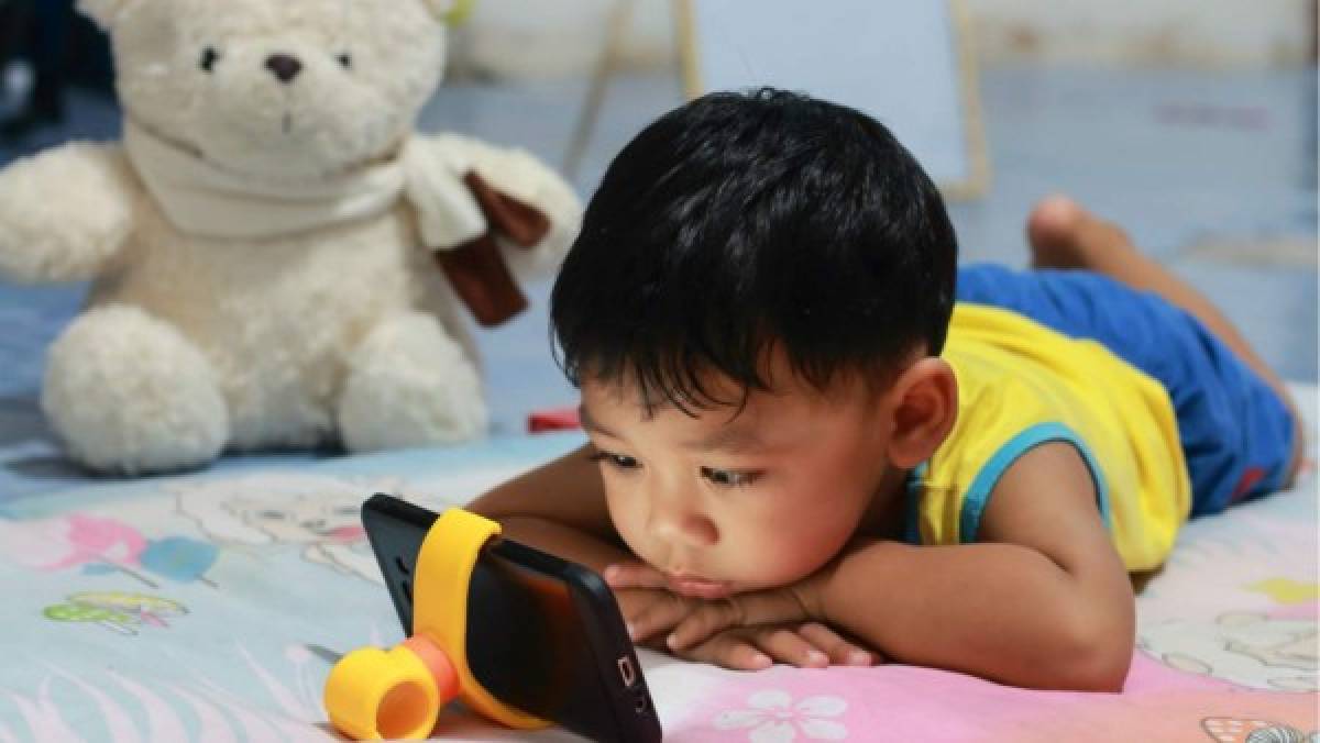 El celular y sus efectos en los niños