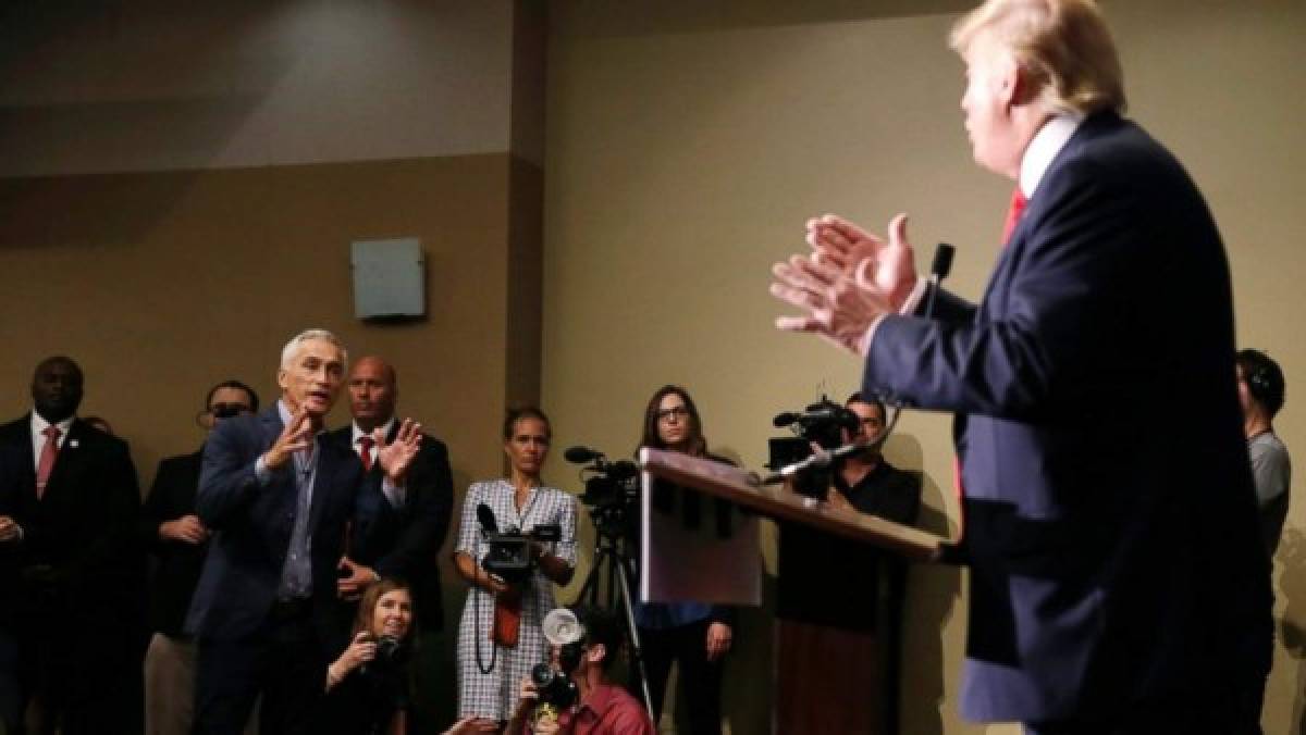 Donald Trump envía una carta al periodista Jorge Ramos pidiéndole dinero