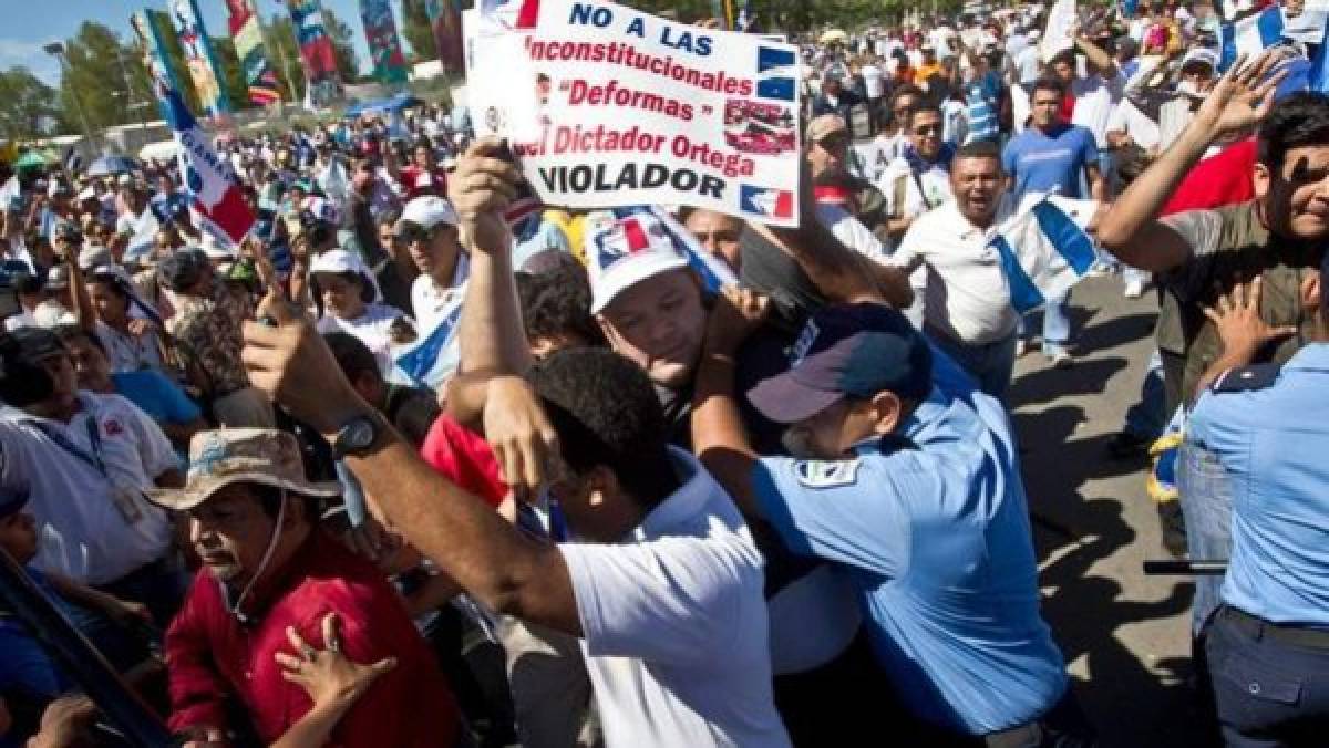 Gobierno de Nicaragua censura medio por transmitir protestas contra reformas a Ley de Seguro Social
