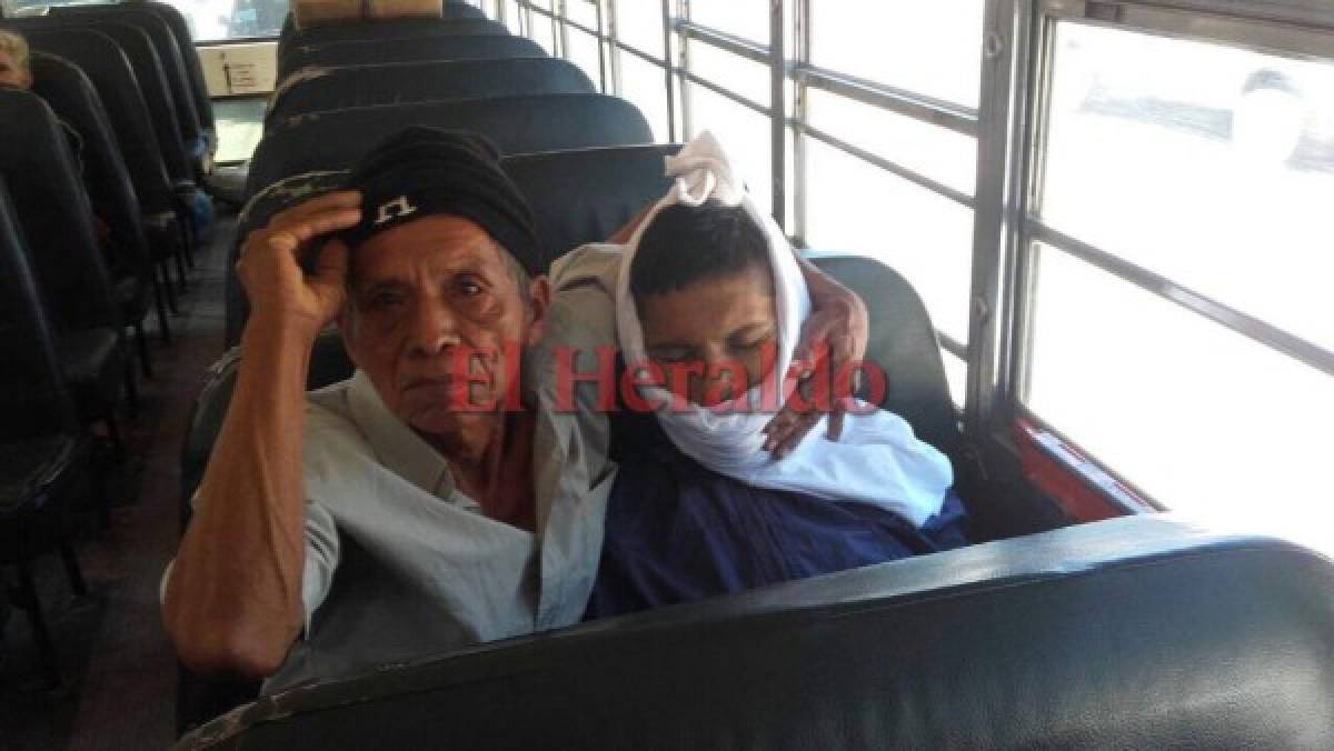Joven muere en el interior de un bus cuando se dirigía al Hospital Escuela Universitario