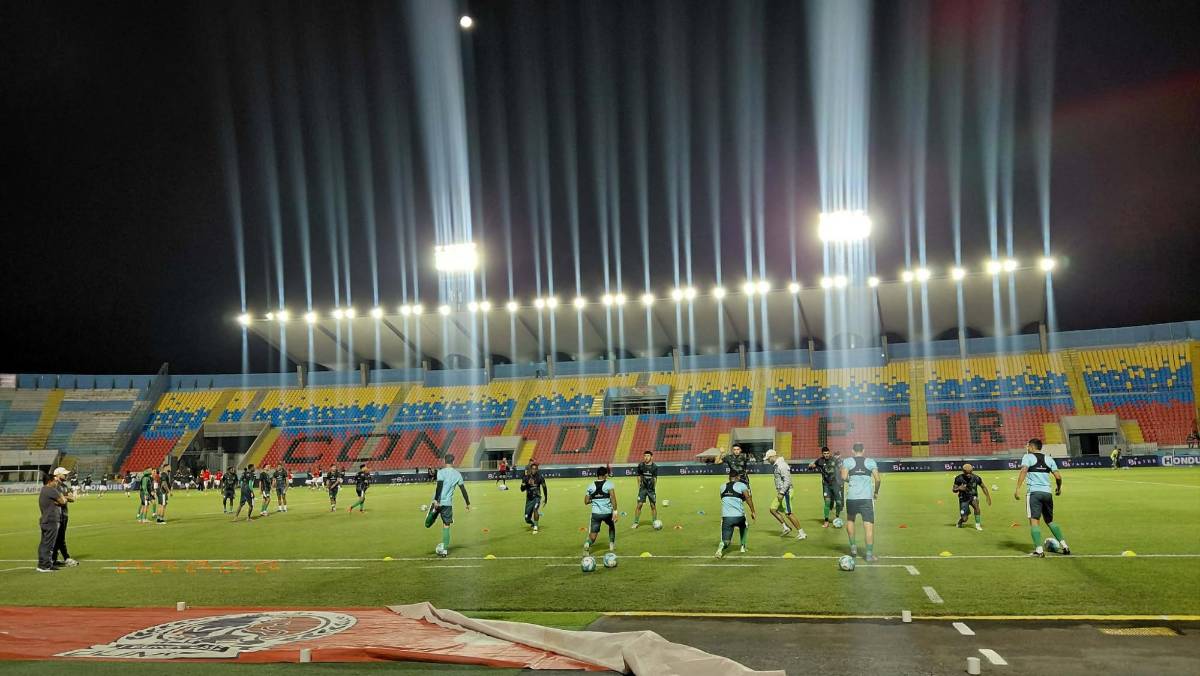 Lindas chicas, el error de Espinel y e increíble tropiezo de Olimpia ante Juticalpa en el Nacional