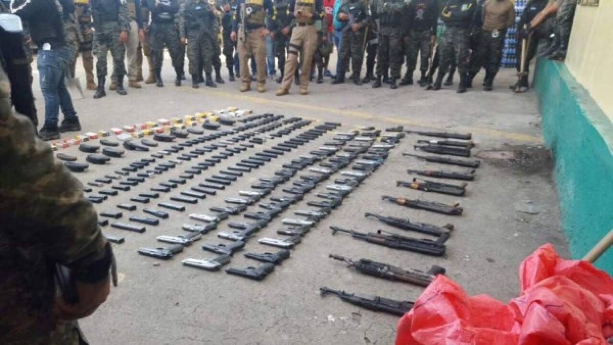 Encuentran fuerte armamento y más de 2 millones de lempiras en Centro Penal Sampedrano