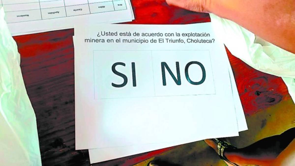 El municipio de El Triunfo votó por el futuro de su explotación minera