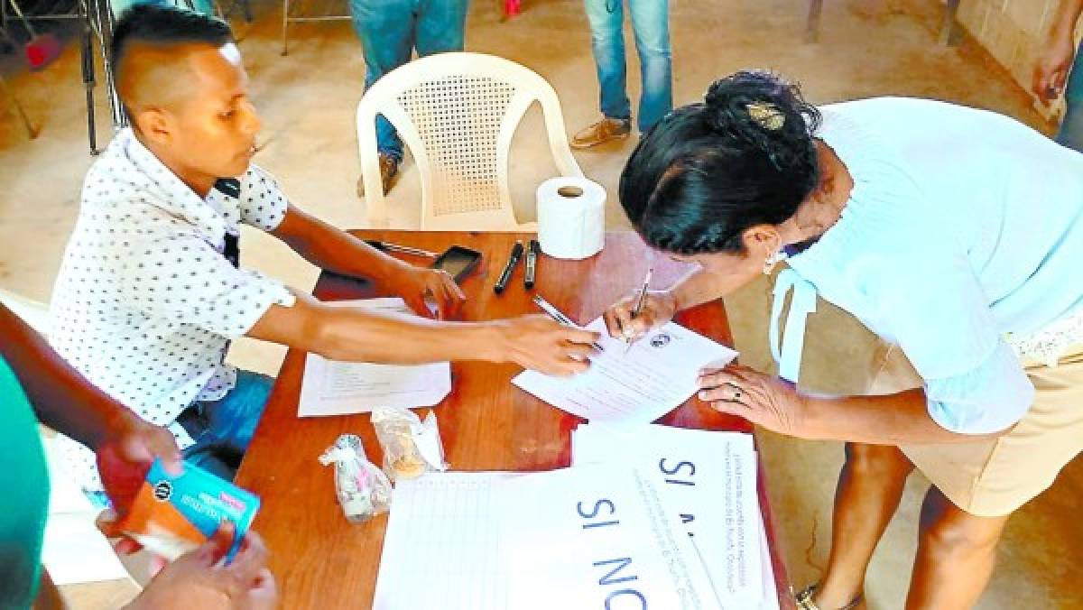 El municipio de El Triunfo votó por el futuro de su explotación minera