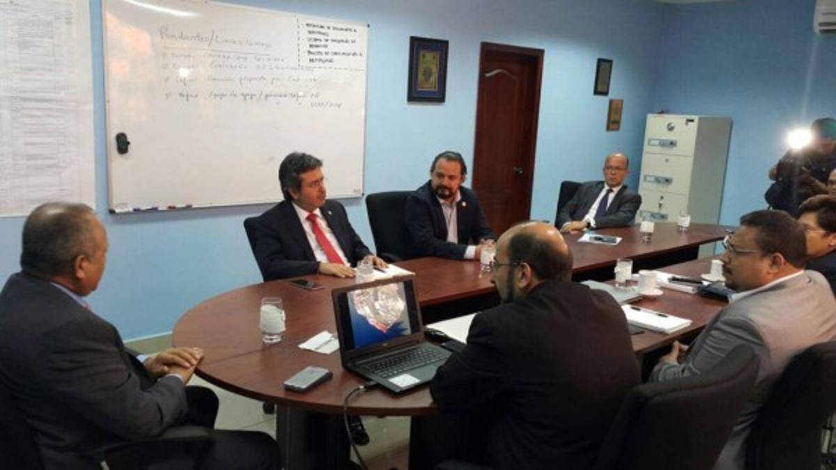 Maccih exhorta al TSC terminar auditorías contra policías