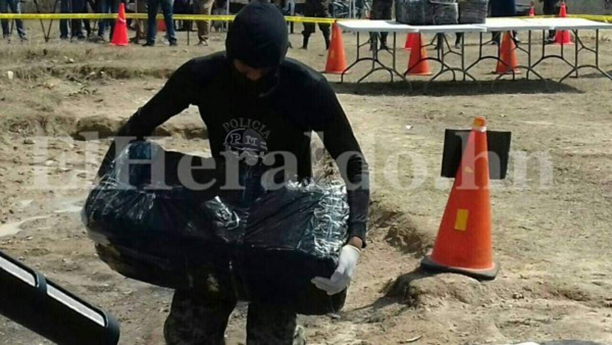 En el día del cannabis, Policía Militar de Honduras quema mil libras de marihuana