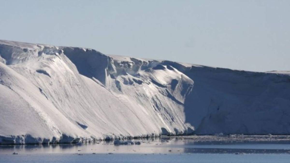 ¿El polo Sur más frio que el Norte?