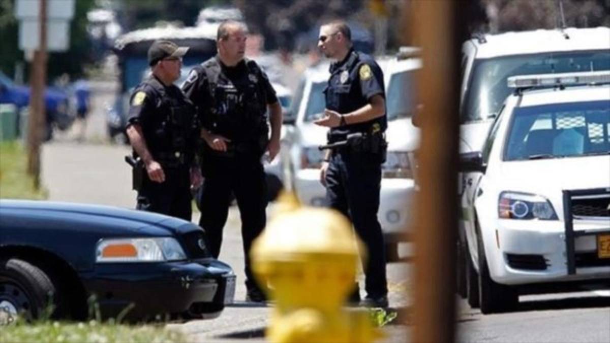 Matan a tiros a policía de Ohio y autoridades capturan al supuesto hechor