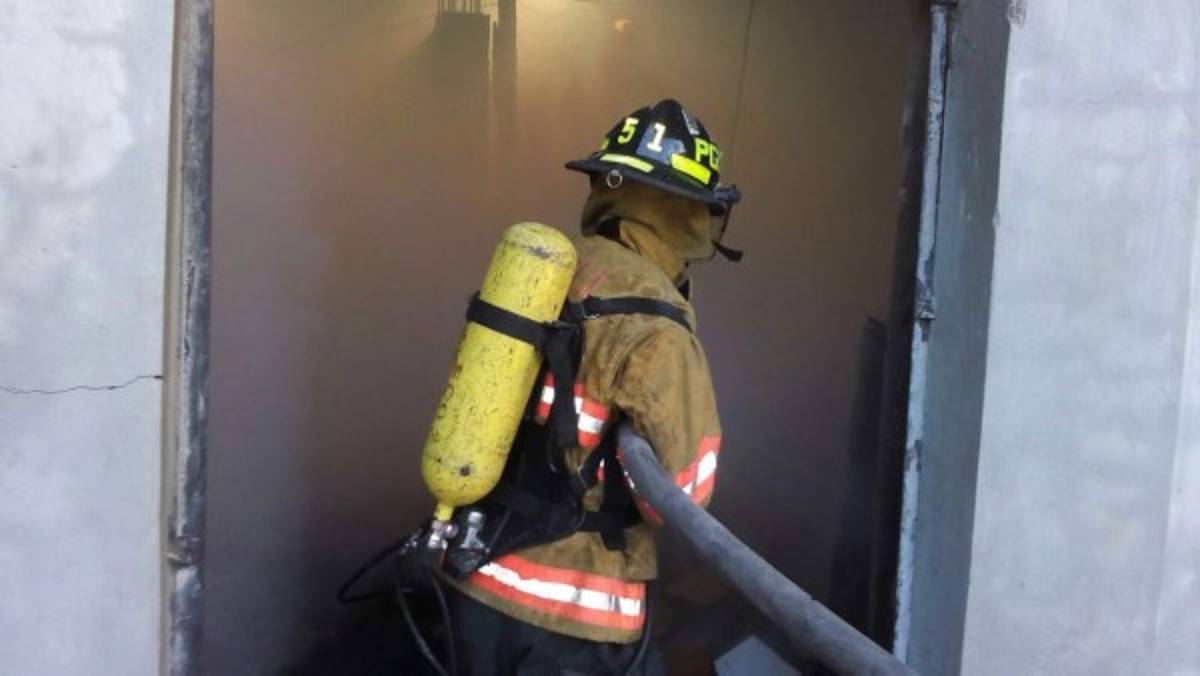 Pérdidas milloanrias tras arder nuevamente una cohetería en Copán