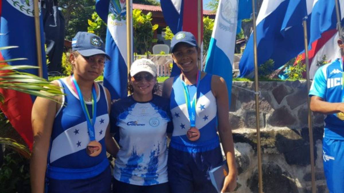 Honduras ha cosechado cuatro medallas de bronce en los XI Juegos Deportivos Centroamericanos en la rama femenina categoría dos pares de remos cortos.