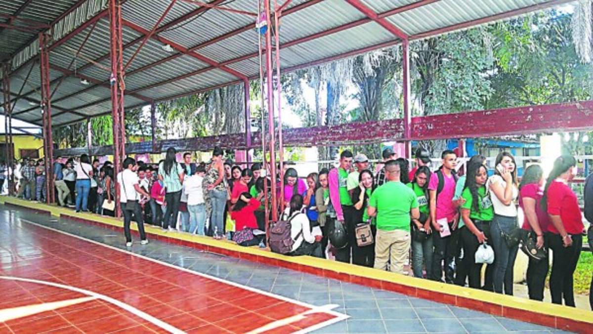 Diputado Rodimirio Mejía: 'Si Marlon Escoto se pone en rebeldía, se le aplicará la ley por desacato”