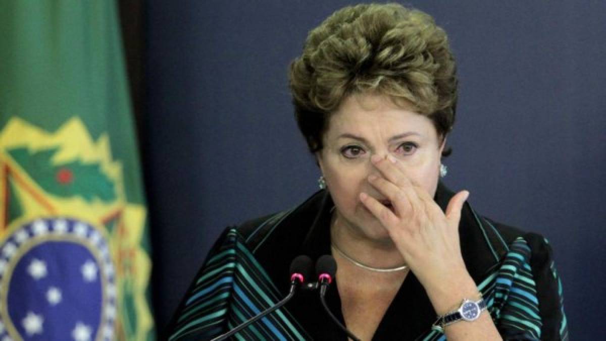Dilma Rousseff destituída como presidenta de Brasil, Senado dio su veredicto final
