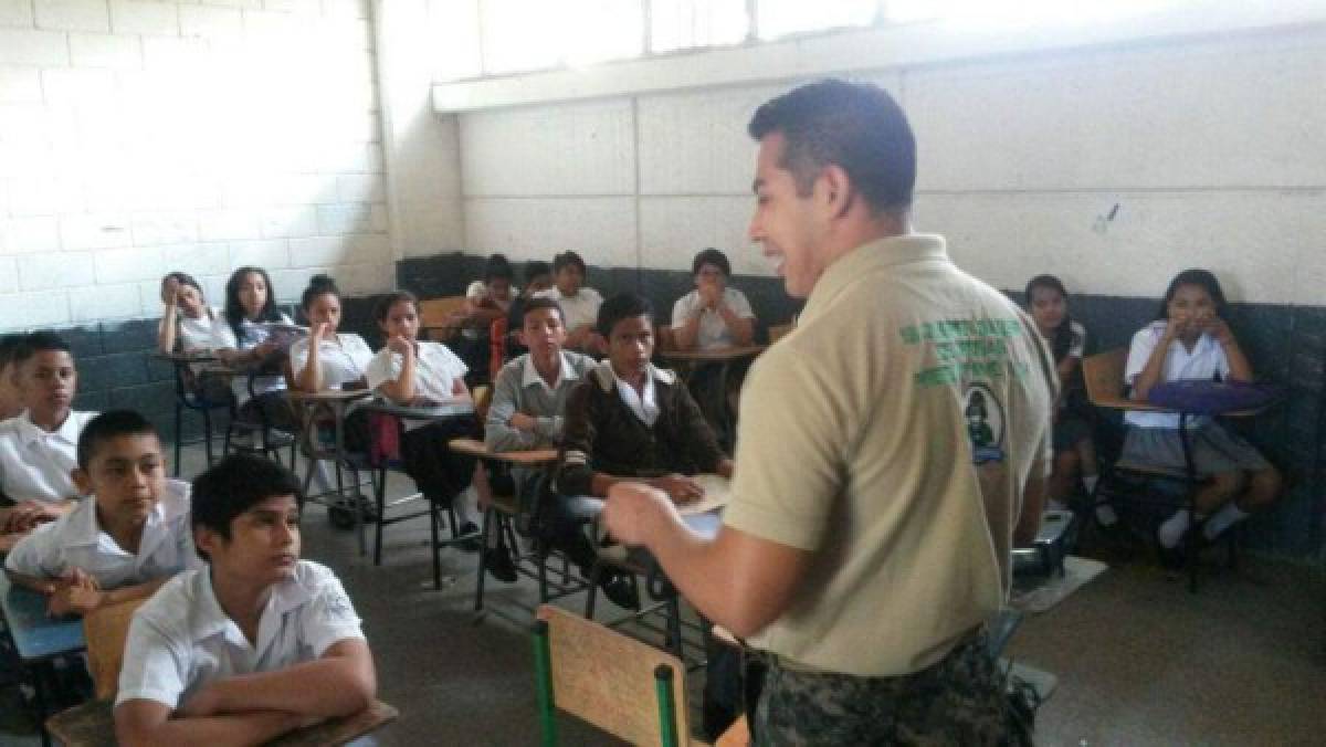 Propuesta educativa del candidato presidencial Romeo Vásquez Velásquez