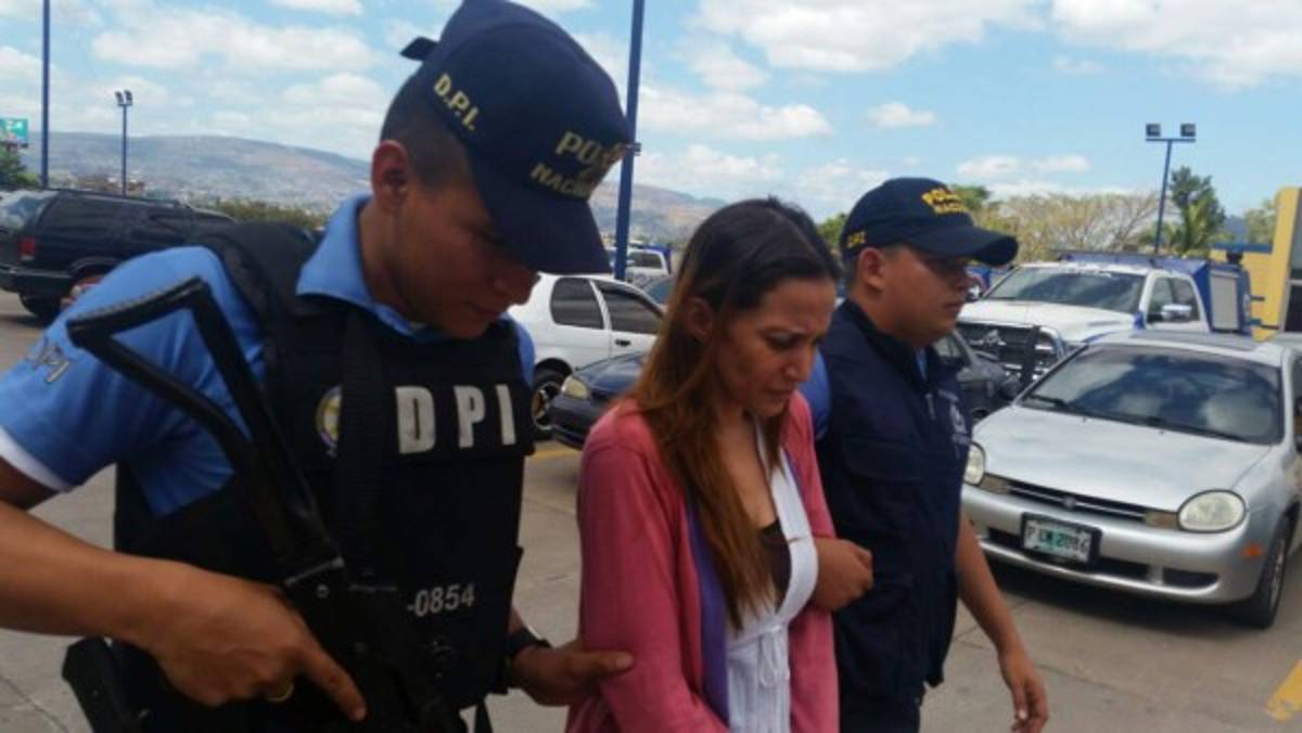 Capturan a hondureña por estafa contra empresa estadounidense