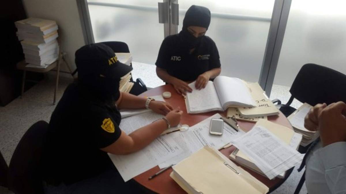 Intervienen instalaciones de la extinta DIECP y secuestran documentos