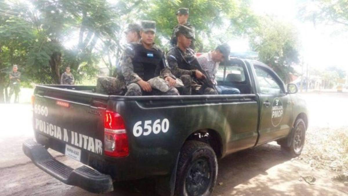 Capturan a hombre con 20 libras de marihuana en su maleta &nbsp;&nbsp;