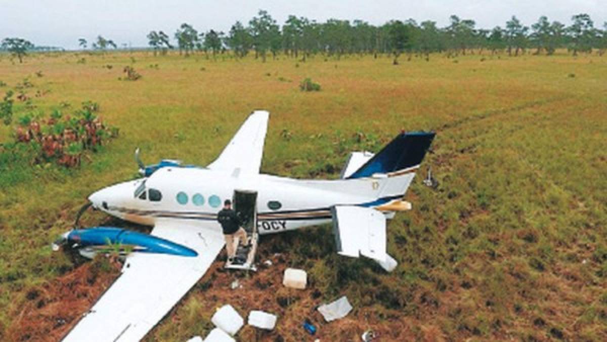 Hallan en Brus Laguna avioneta que traía droga