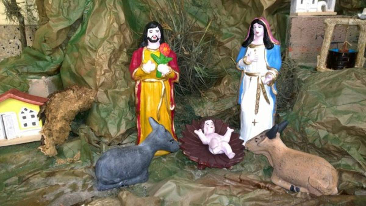 Exposición de nacimientos para darle la bienvenida a la Navidad