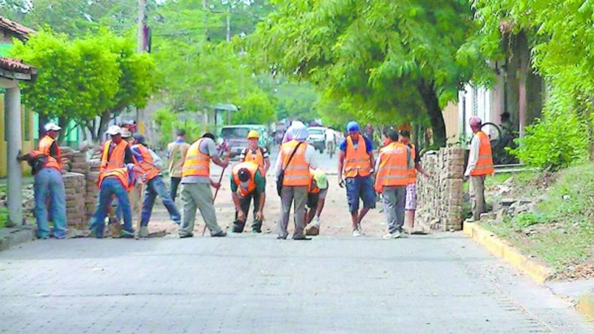 Logran mejorar la distribución de agua potable en San Lorenzo