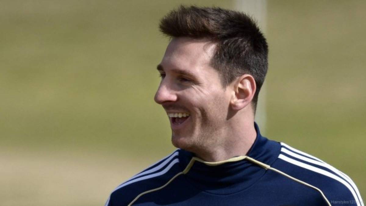 El color de pelo de Messi es cenizo, dijo su peluquero