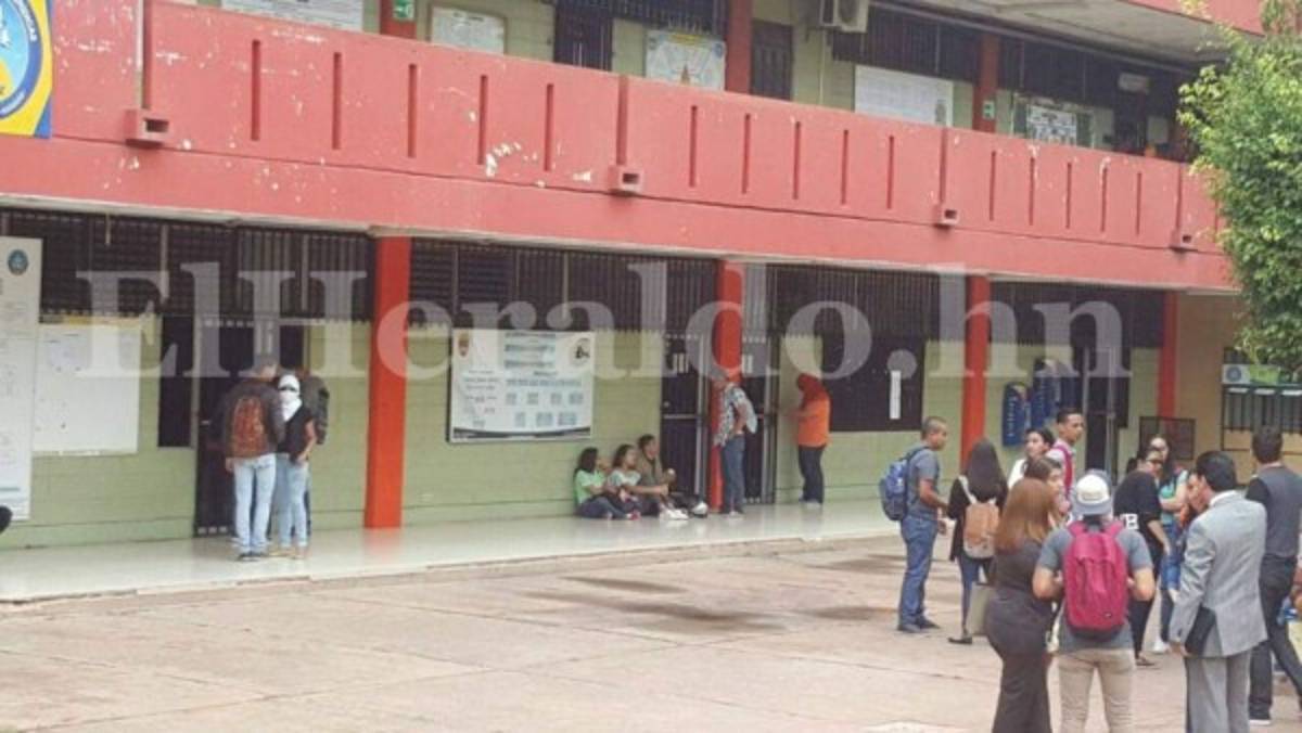 Tomados edificios de la UNAH en pleno reinicio de clases