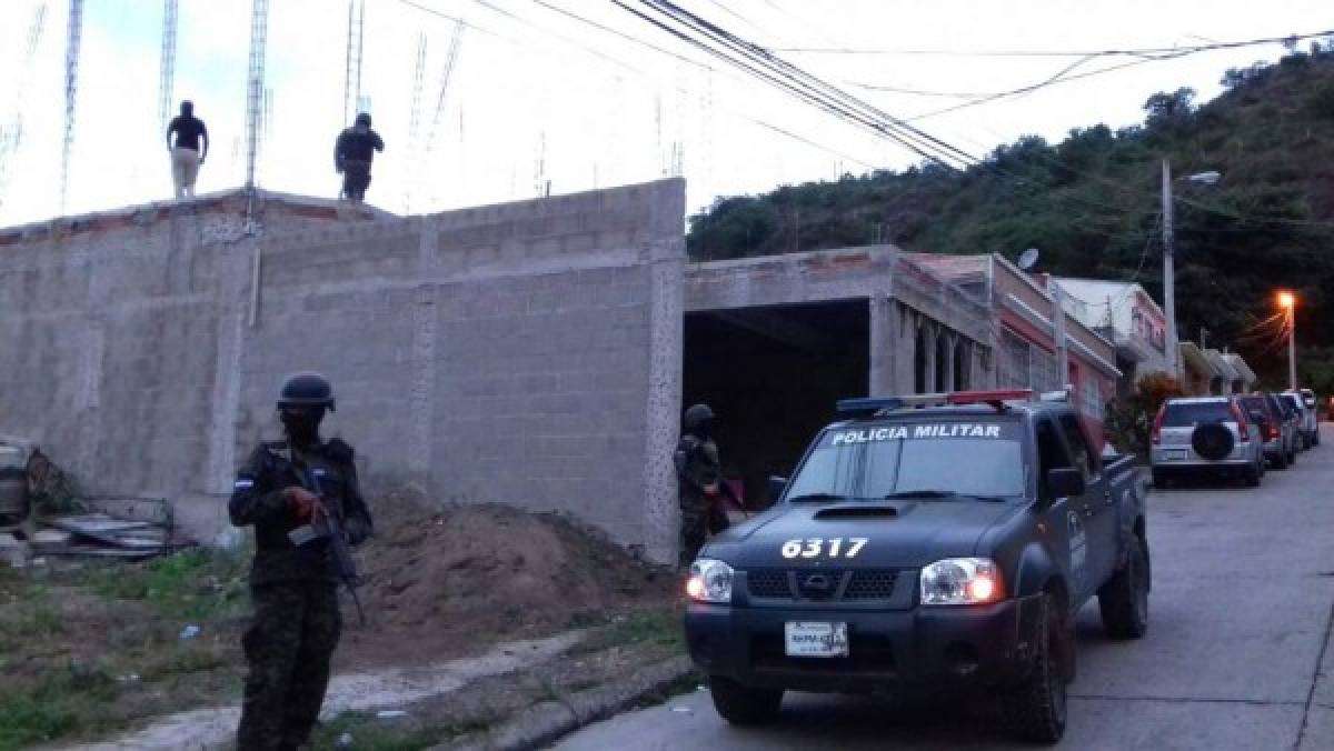 Bajo resguardo militar casa de expolicía Jorge Alberto Barralaga