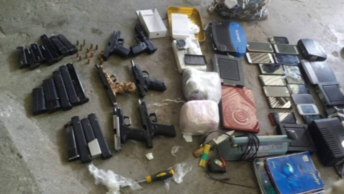 Honduras: Hallan arma 'matapolicías' y drogas en Centro Penal de San Pedro Sula