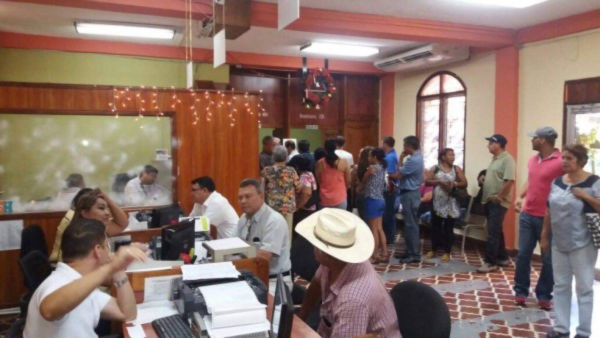 Honduras: Contribuyentes aprovechan amnistía tributaria en Comayagua