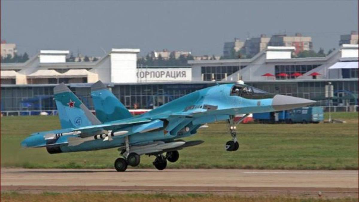 Turquía derriba un avión militar ruso en la frontera siria