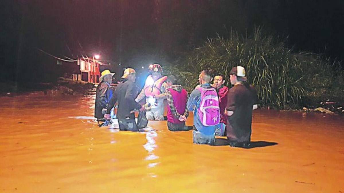 Las lluvias ya dejan dos desaparecidos en Olancho y Yoro