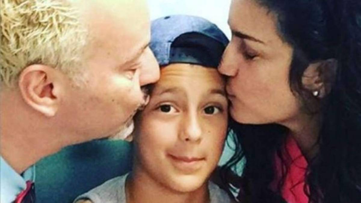 Cantante y actriz venezolana Karina anuncia que su hija se convertirá en niño