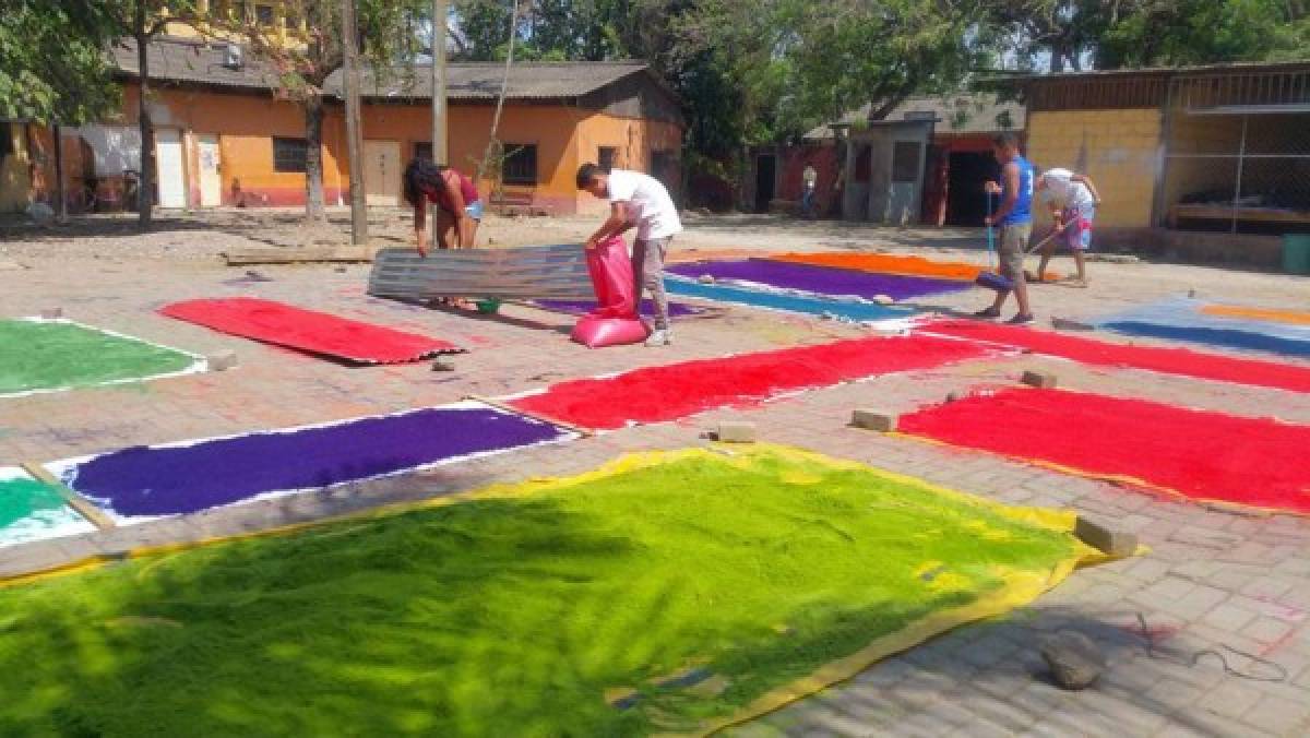 Honduras: Comayagua revive el fervor religioso en Semana Santa