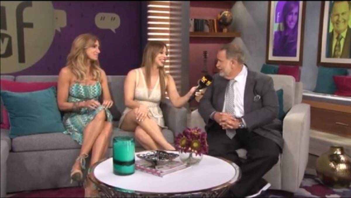 Paola Lazzaroni le roba los suspiros a Raúl De Molina de El Gordo y la Flaca