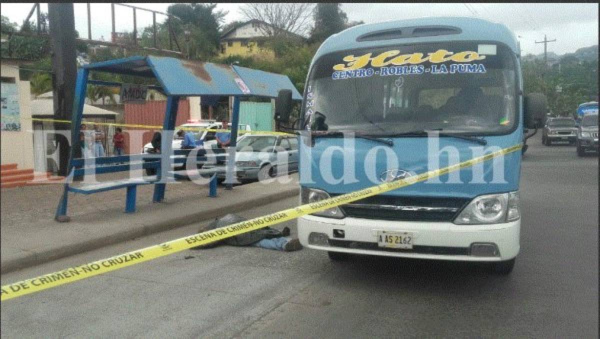 Matan a cobrador de bus frente a la colonia San Ángel, en el bulevar Fuerzas Armadas