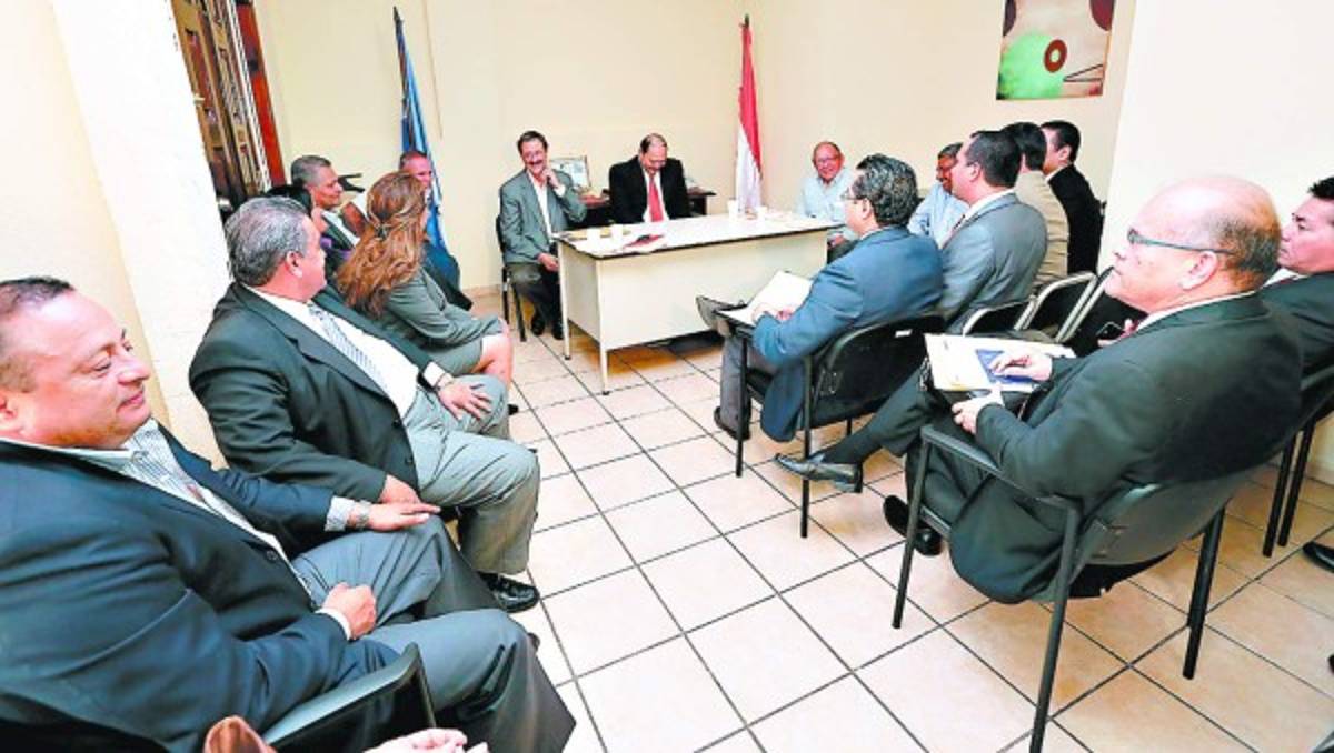 Liberales proponen nuevo proyecto