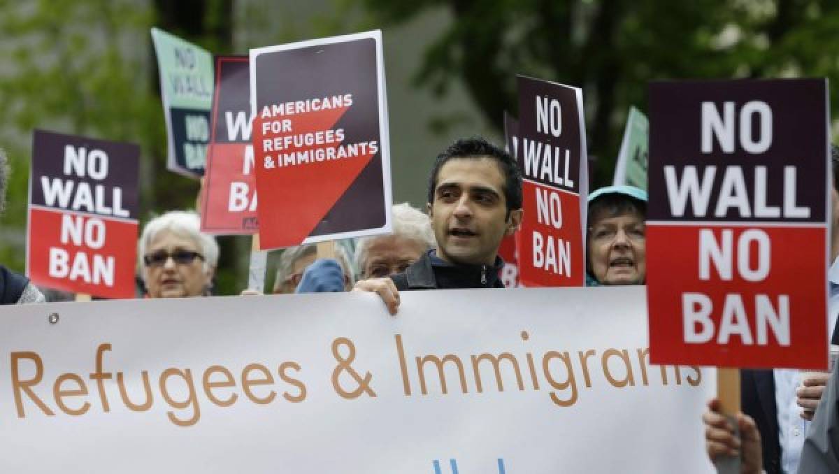 Corte Suprema de EEUU acepta examinar decreto migratorio de Trump