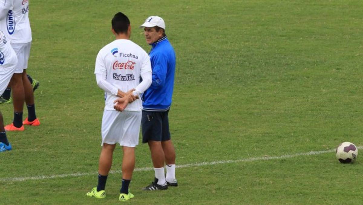 Pinto ya pule su once para amistoso entre Honduras contra Guatemala
