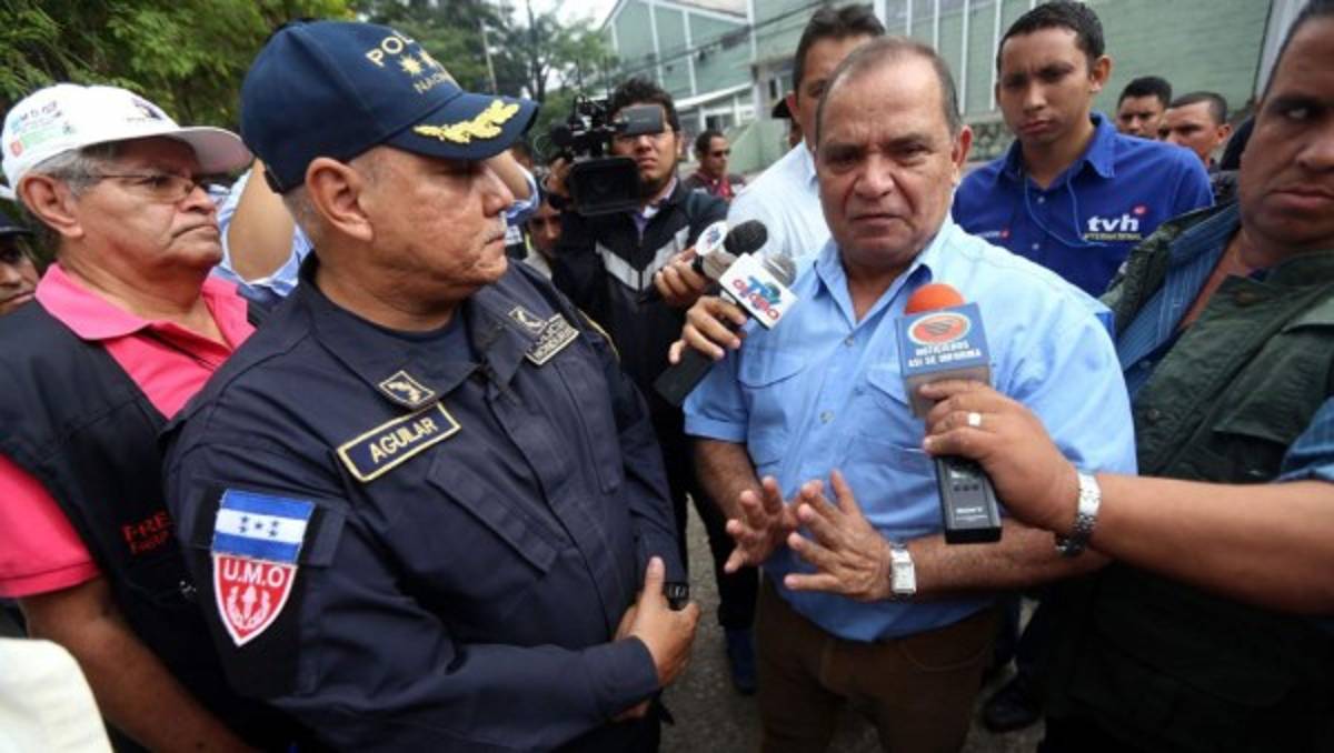 Declaran culpable por seis delitos de difamación e injuria a David Romero