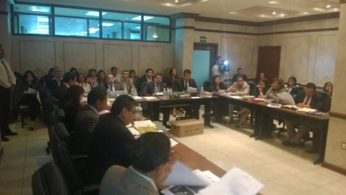 MP presenta más de 54 tomos de investigación