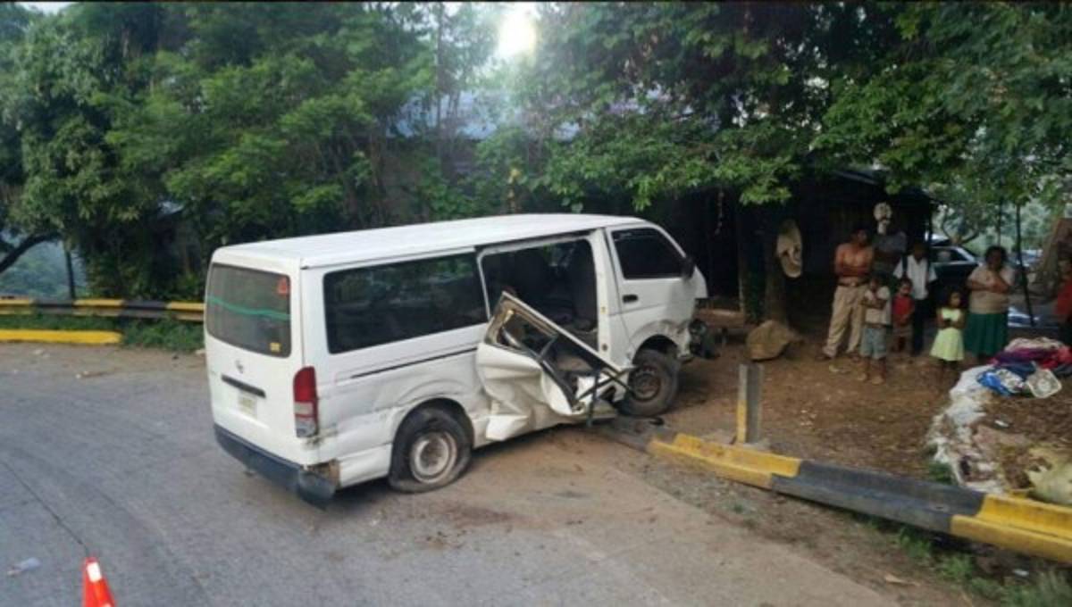 Honduras: Seis heridos deja accidente en Las Vegas, Santa Bárbara