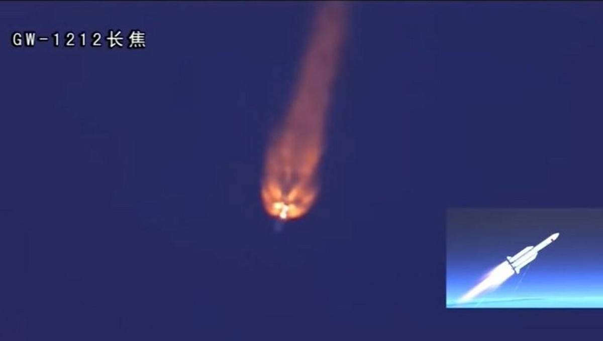 Cohete chino se desintegró sobre el Océano Índico, sostiene EEUU