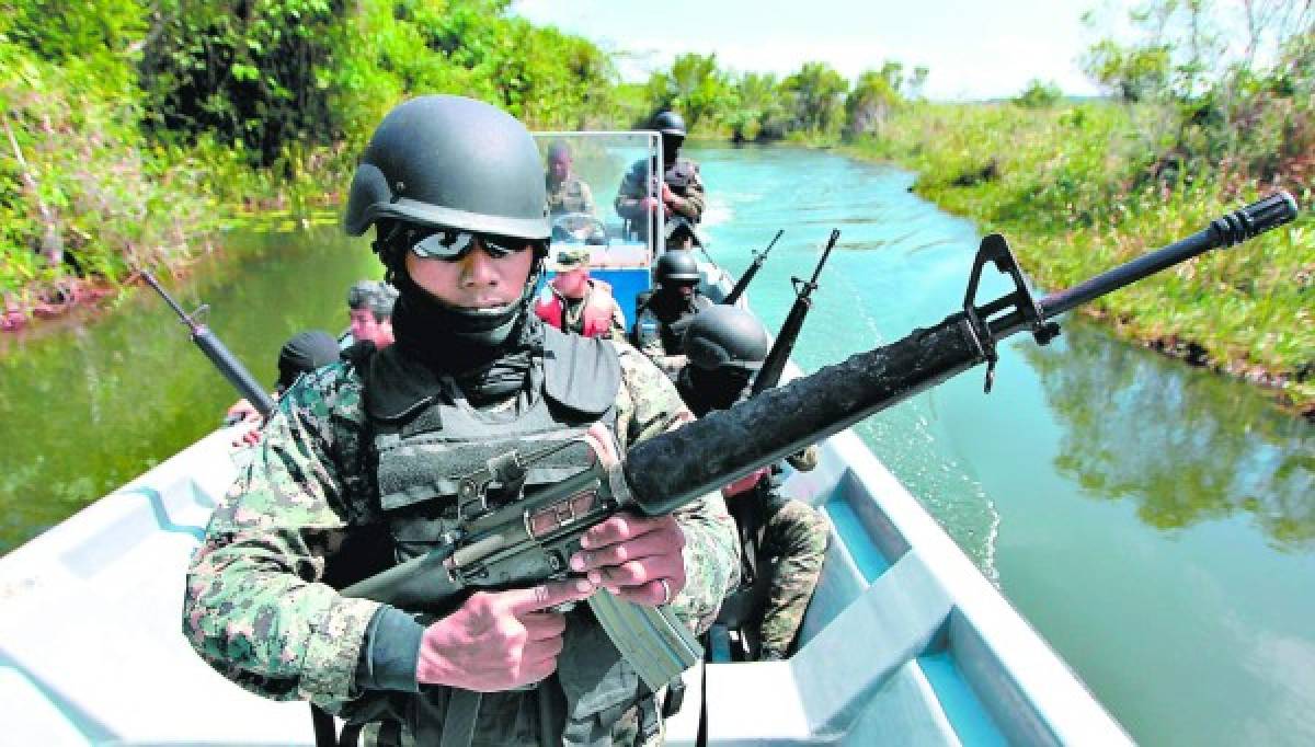 Honduras: Férreo control militar en el mar y en la laguna de Caratasca